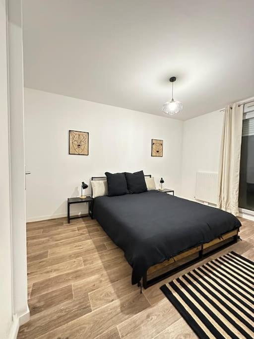Apartamento Cosy House A 6 Min Du Rer A Et Psa Carrières-sous-Poissy Exterior foto